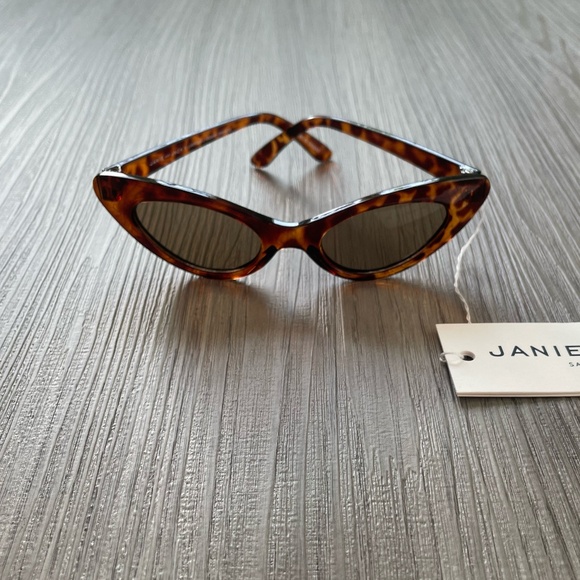 NWT Janie and Jack Sunglasses Set of 3 Tortoise Yellow & Blue 2-4 Years - Picture 2 of 15